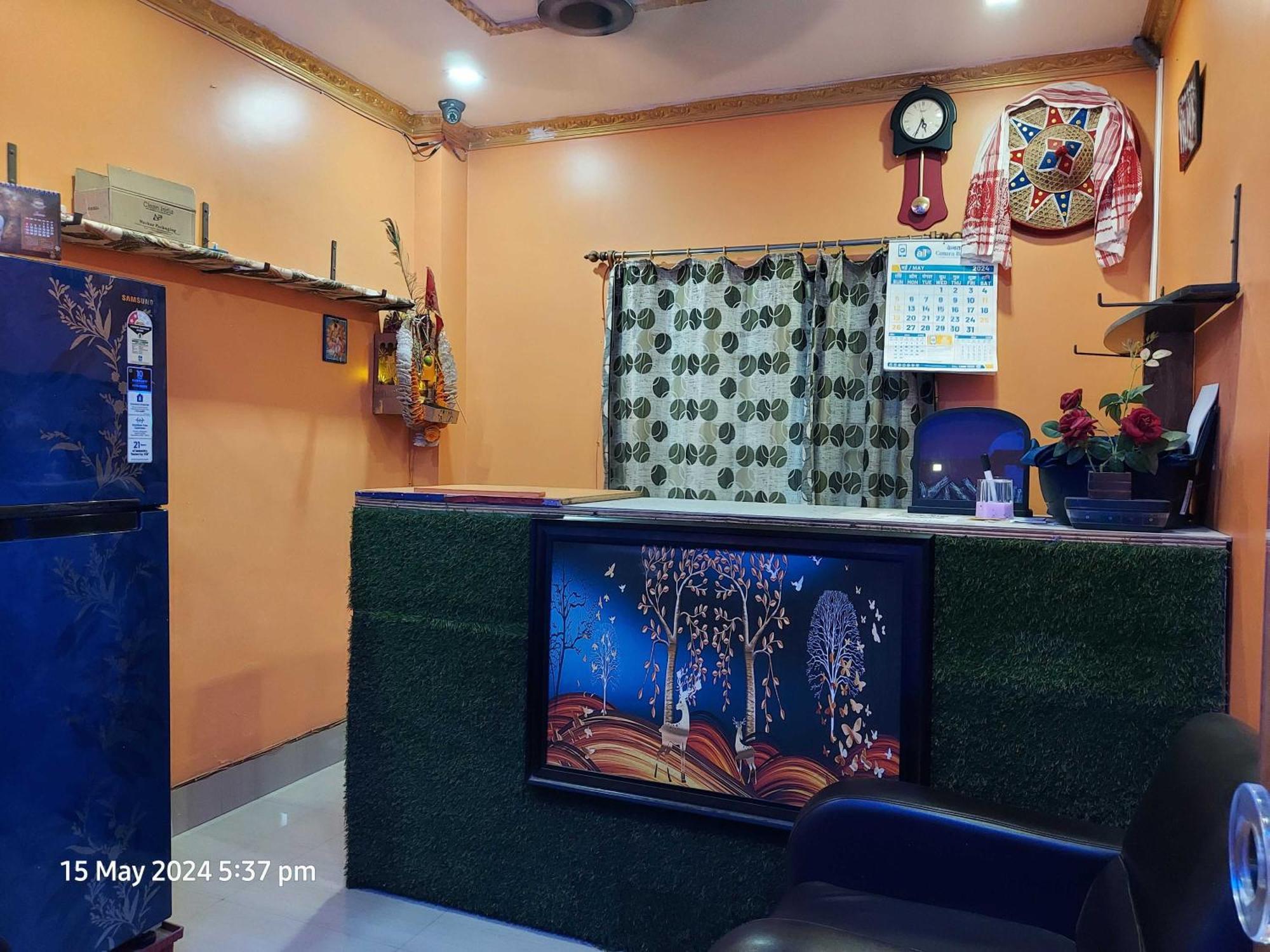Hotel O Kusum Lodge Pandu Bagian luar foto