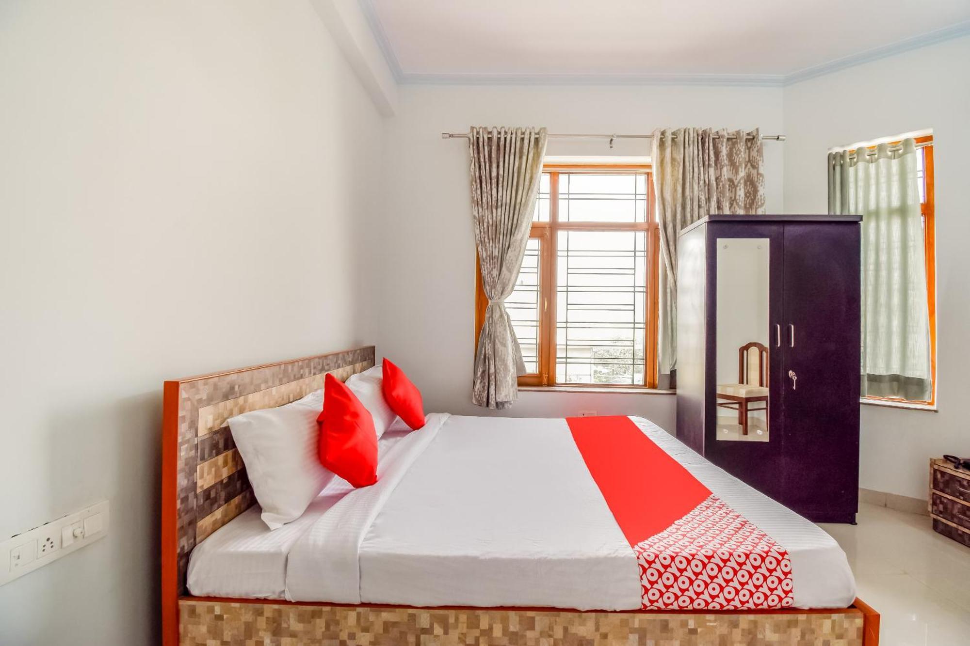 Hotel O Kusum Lodge Pandu Bagian luar foto