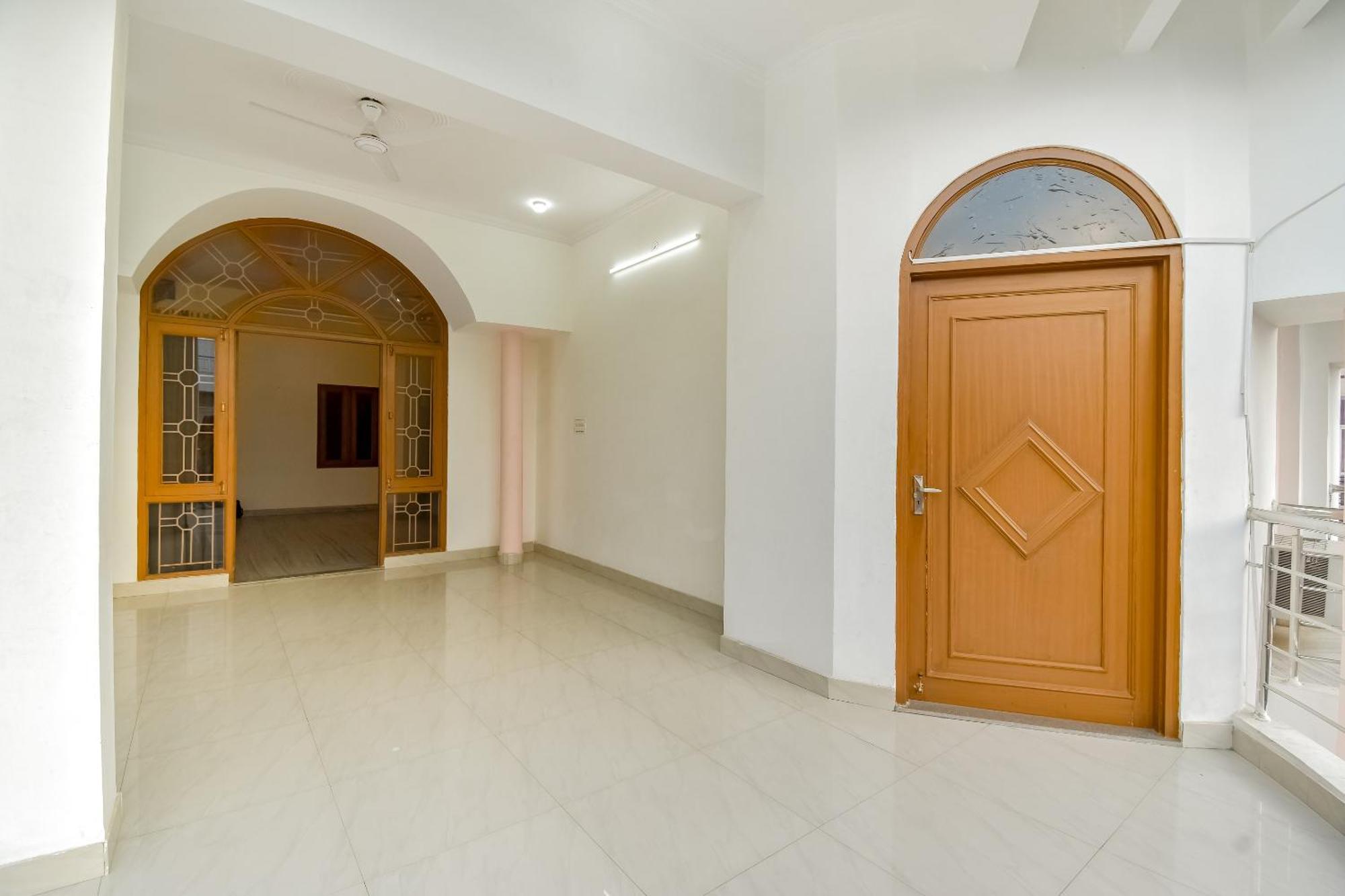 Hotel O Kusum Lodge Pandu Bagian luar foto